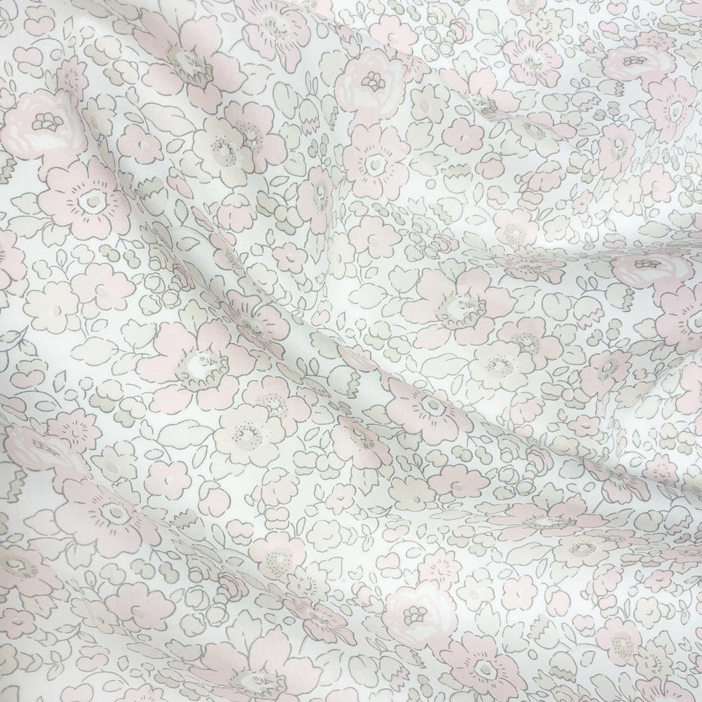 Liberty Fabric Tana Lawn® Cotton BETSY LACE
